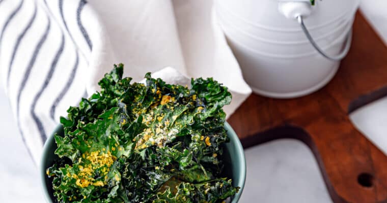 Dehydrated “Cheesy” Kale Chips